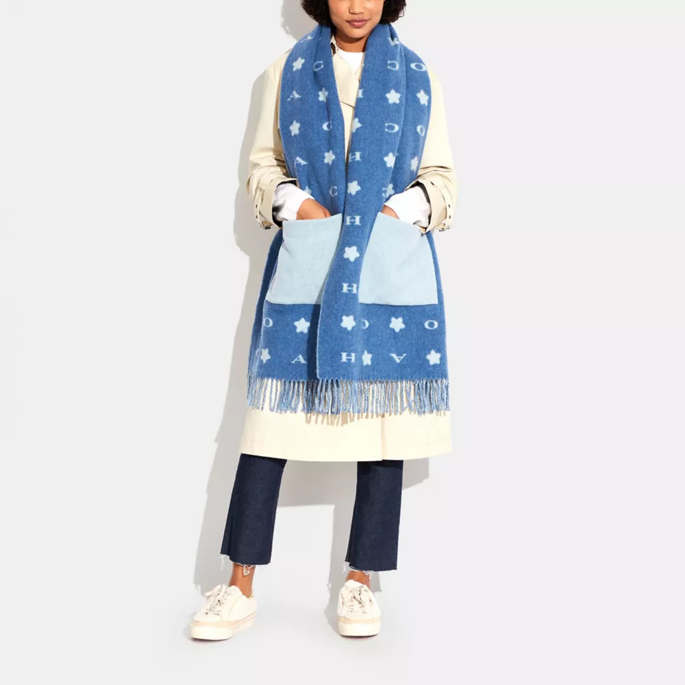 Coach Stars Oversized Muffler With Pockets - Image 3