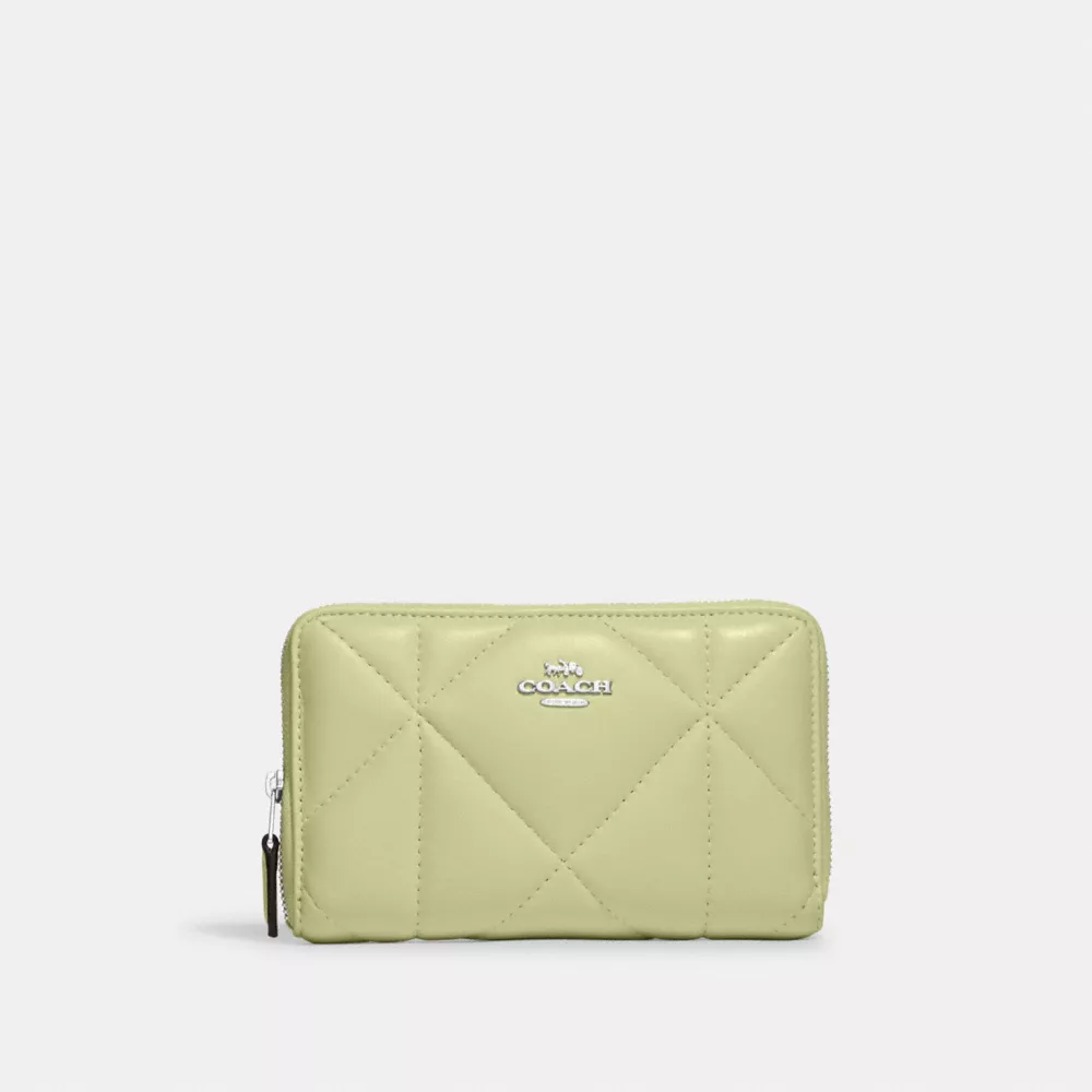 Coach Medium Id Zip Wallet With Puffy Diamond Quilting - Image 2